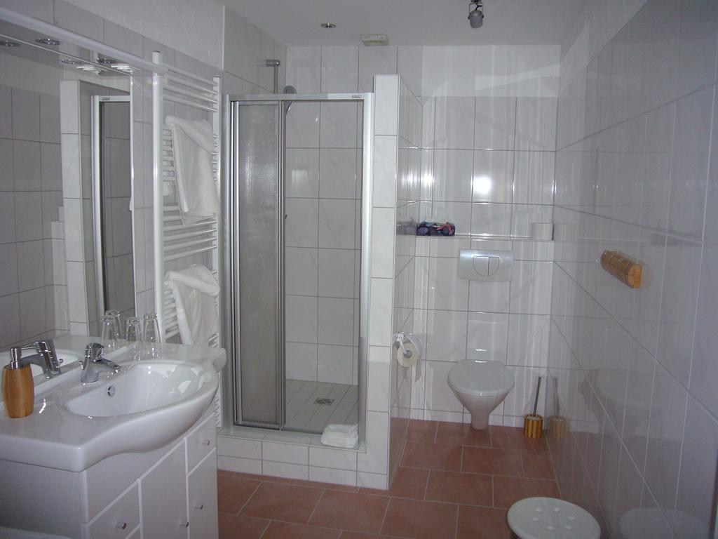 Hotel Ovelgoenner Hof Buxtehude Esterno foto